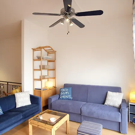 Blu Apartament *
